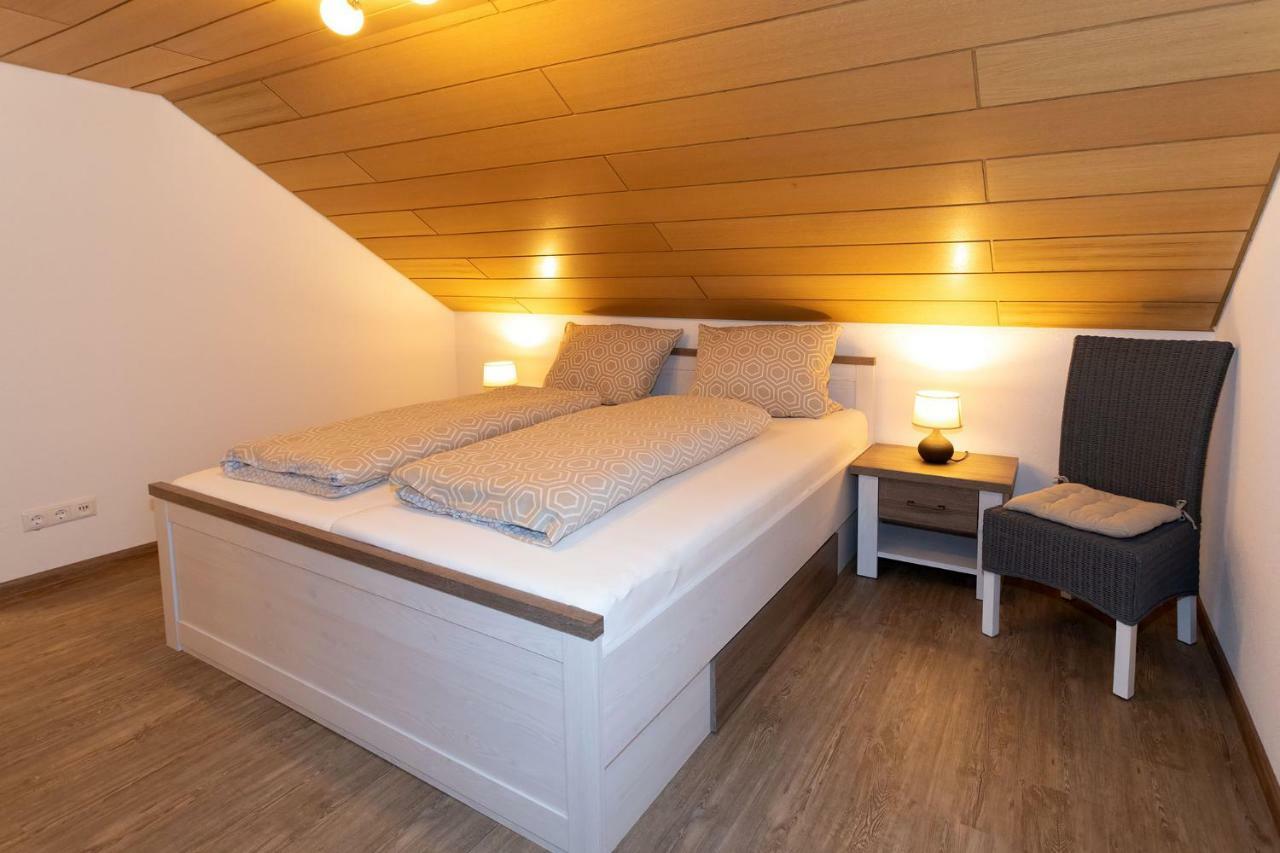 Gaestezimmer - Ferienwohnung 2 - Brauhaus Duerr Dorfprozelten ภายนอก รูปภาพ